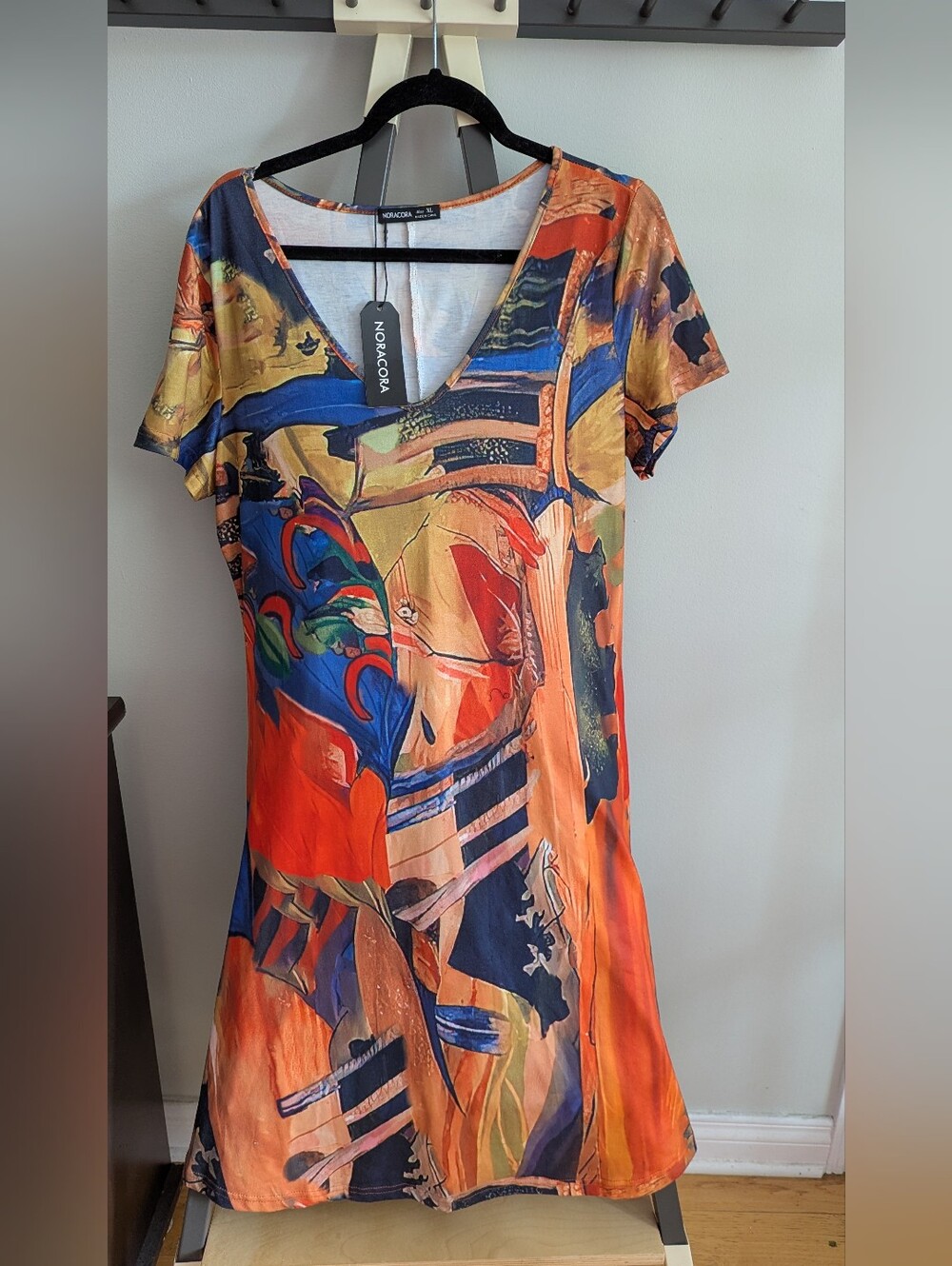 Vibrant Abstract Print V-Neck Dress sz XL